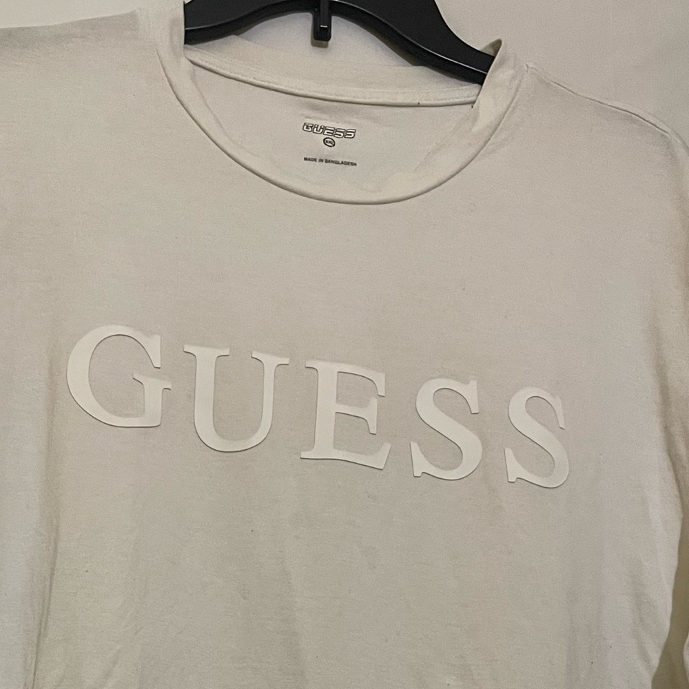 Mens Guess Tshirt size XXL